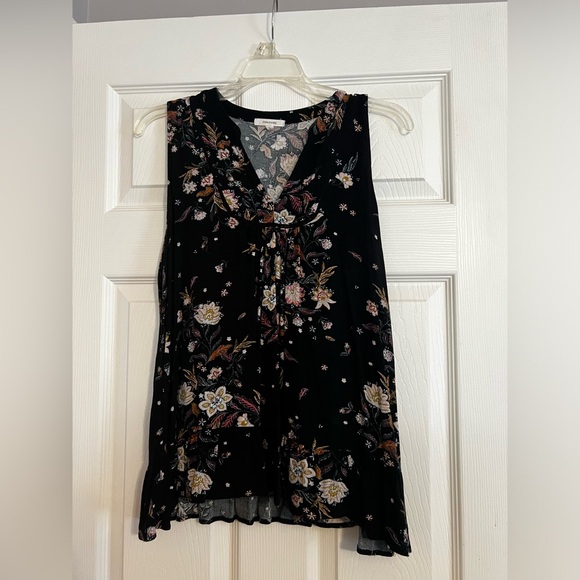 Maurice’s Shirt Bundle—Size L and XL - Picture 2 of 9